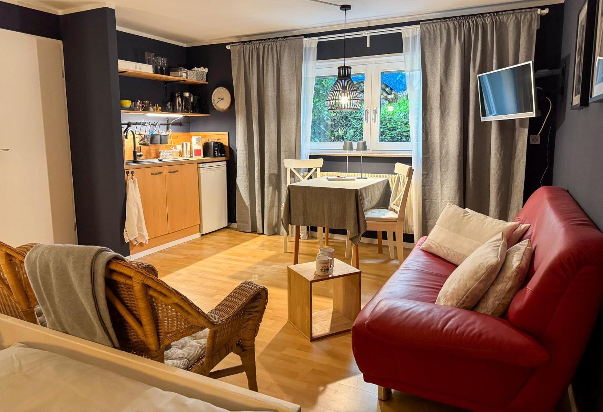 Apartment Parkplatz Garten Rad-Garage Freiburg im Breisgau Kültér fotó